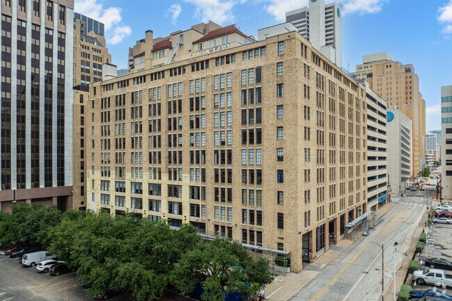 Lofts urbanos SoCo - SoCo Urban Lofts