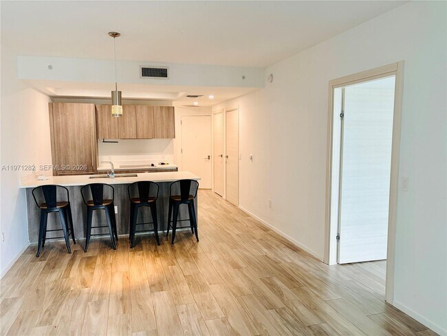 Foto del edificio - 801 S Miami Ave