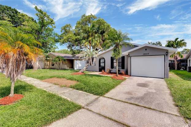 Foto del edificio - 12217 Hidden Brook Dr