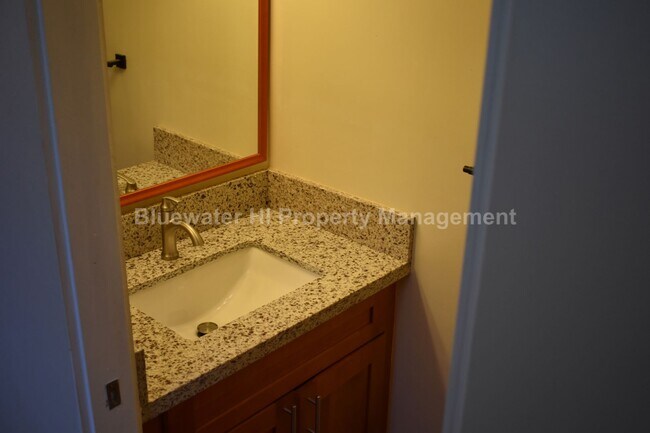 Foto del edificio - Hillside Terrace III (Aiea) 2/1.5/2 Townhome