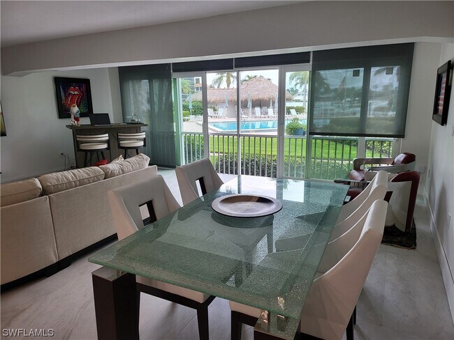 Foto del edificio - 2800 Gulf Shore Blvd N