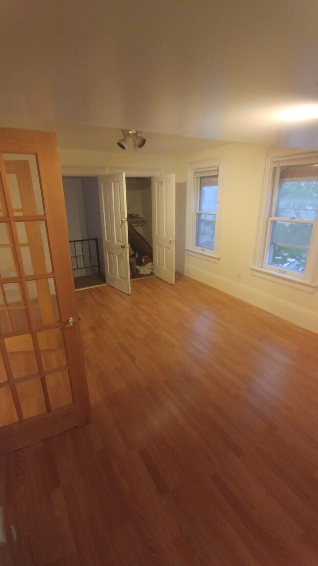 Foto del edificio - 1753 N Marshall St