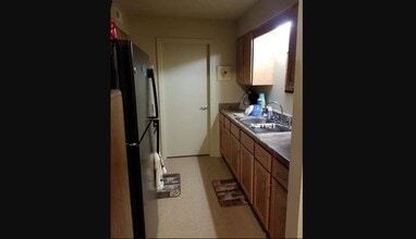 Building Photo - 226 Spanish Oaks Rd