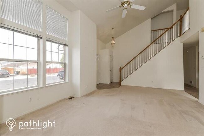 Foto del edificio - 1645 Needham Court, Colorado Springs, CO, ...