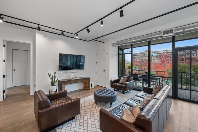 Foto del edificio - 111 S Peoria St