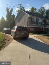 Building Photo - 6518 60th Ave