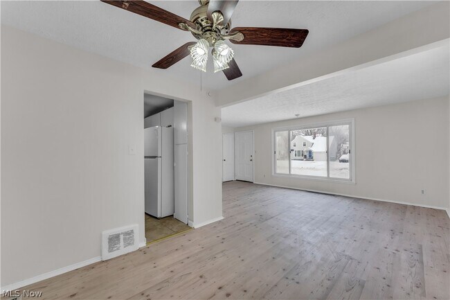 Foto del edificio - 19518 Shakerwood Rd