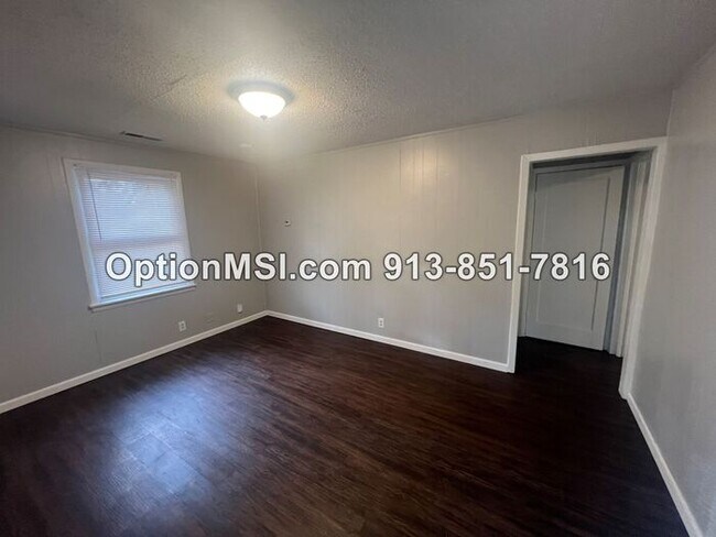 Foto del edificio - Affordable Bungalow in Independence!
