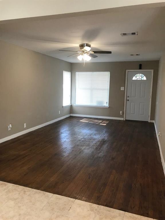 Building Photo - 6001 Bretshire Dr