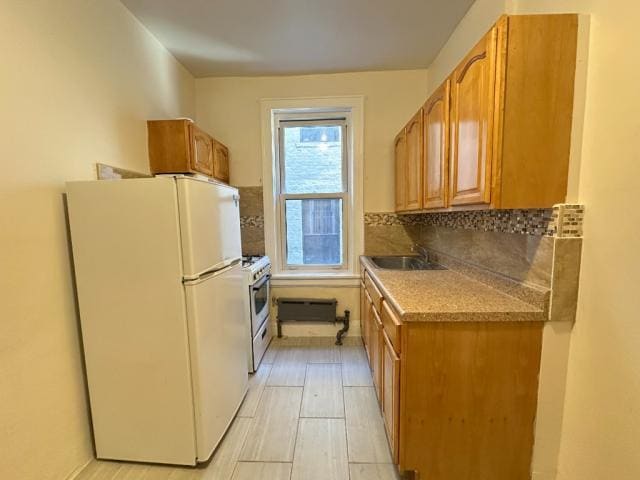 Building Photo - 1 bedroom in SUNNYSIDESunnyside NY 11104