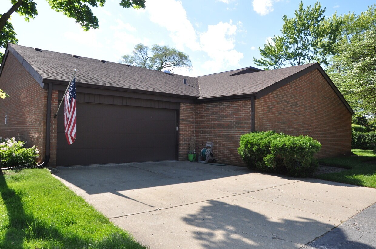 Foto principal - 60 Boardwalk Pl