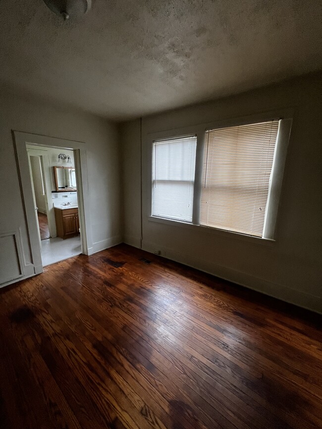 821 Ferdinand Ave SW Unit 4, Roanoke, VA 24016 Apartments in Roanoke