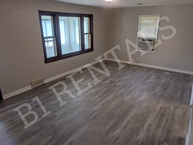 Foto del edificio - 742 S Obrien St