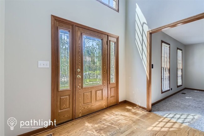 Building Photo - 2631 Partlow Dr