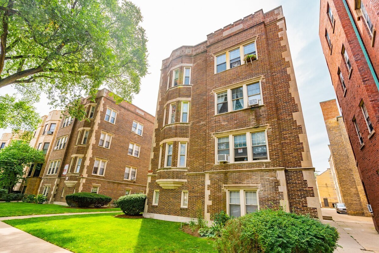 Primary Photo - 935 Judson Ave