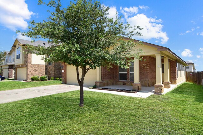 Building Photo - 4609 Green Meadow St