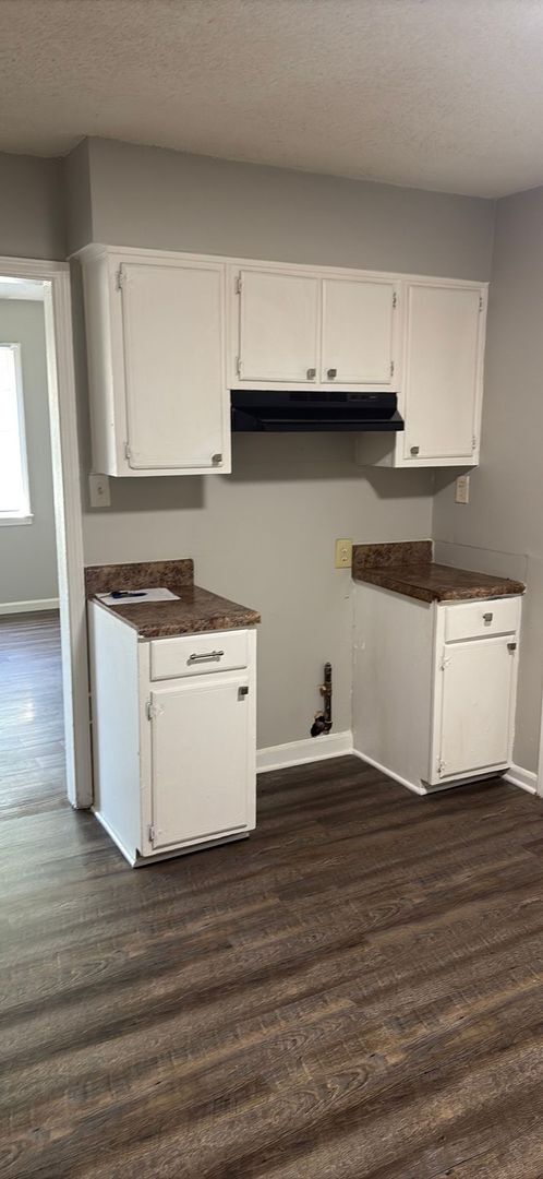 Foto del edificio - Charming 4 Bedroom Home with Carport in Memphis! - Open To Section 8