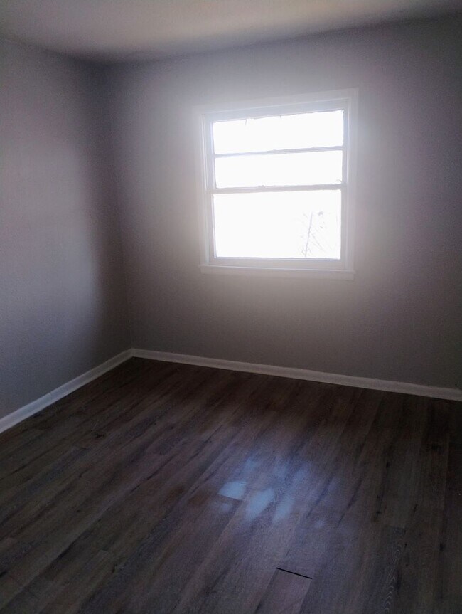 Foto del edificio - South City Hydraulic Units