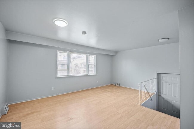 Foto del edificio - 7727 Langdon St