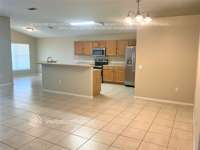 Foto del edificio - 1437 Bluff Loop