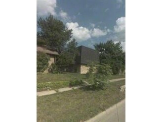 Building Photo - 417 N Center St
