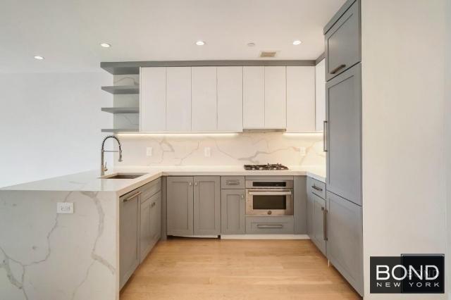 Foto principal - 1 bedroom in Long Island City NY 11102