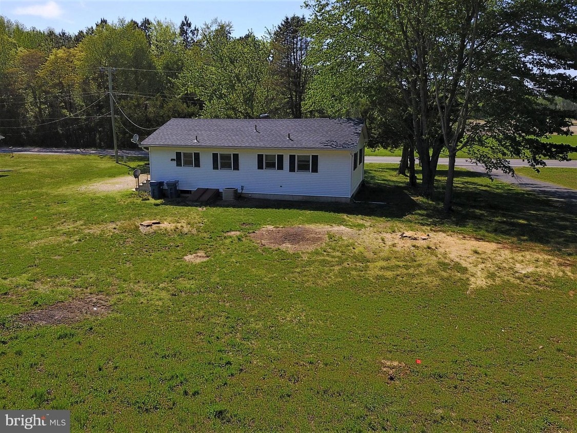 Primary Photo - 794 Moose Lodge Rd
