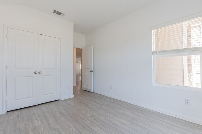 Building Photo - 4434 Revetment Way