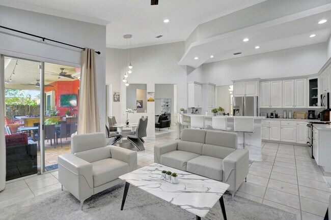Foto del edificio - 13709 Columbine Ave
