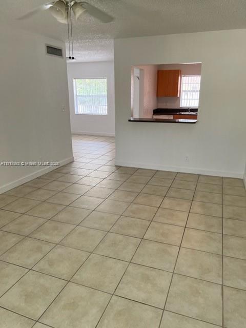 Foto principal - 4771 NW 9th Dr