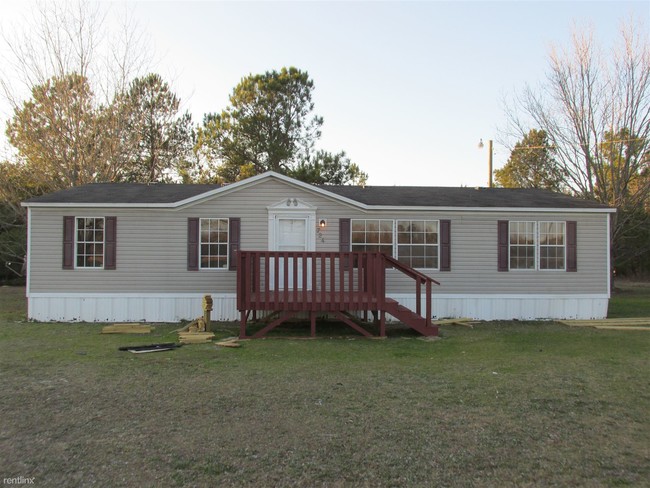Building Photo - 724 Macedonia Rd