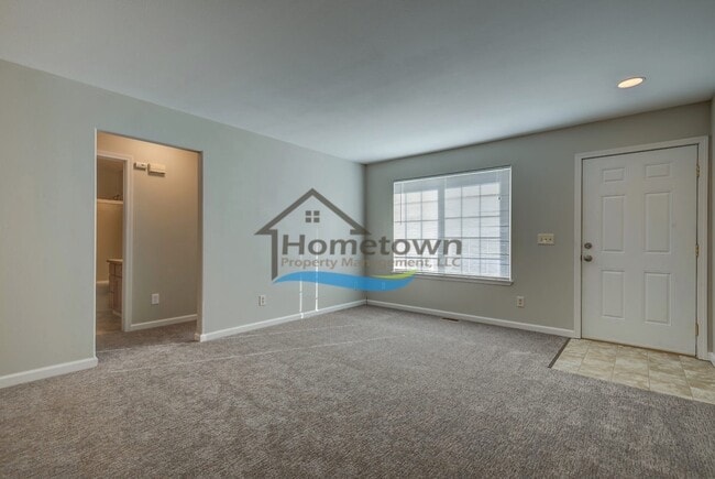 Building Photo - 7033 W Timberline St