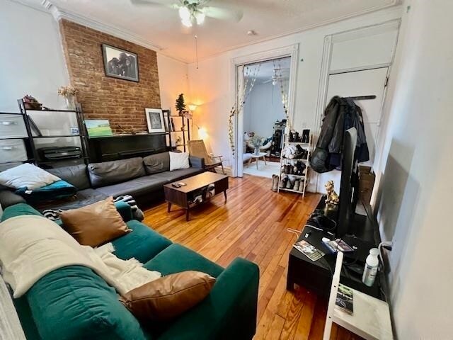 Foto del edificio - 104 14th St