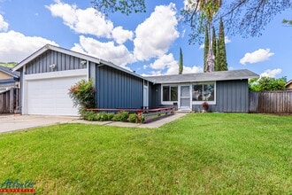Building Photo - 315 Beechvale Ct