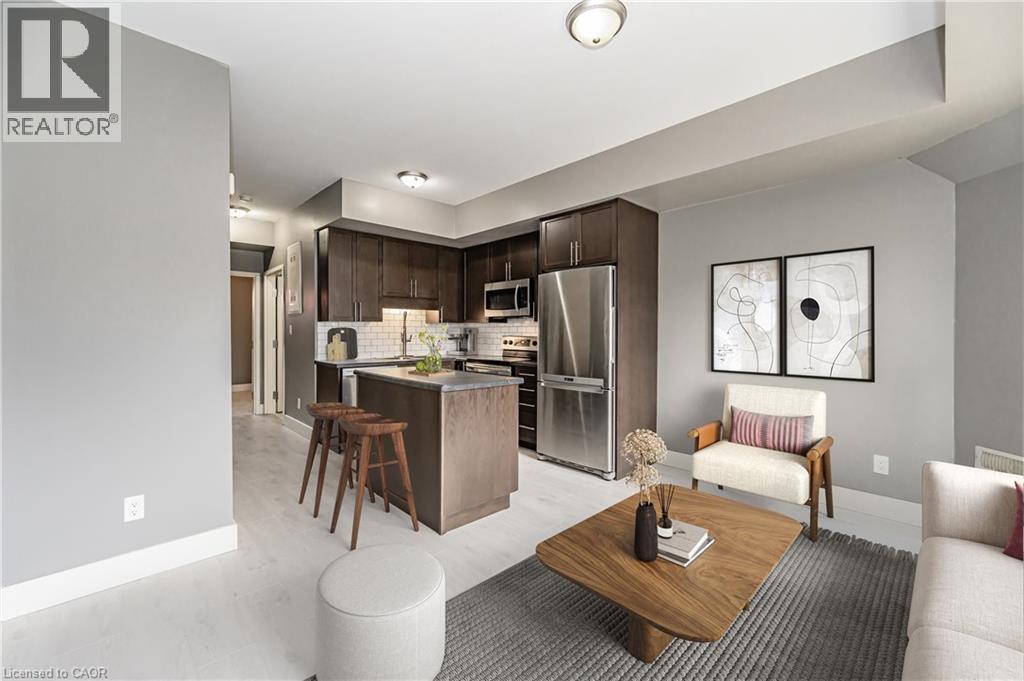 Photo principale - 689 Doon Village Dr