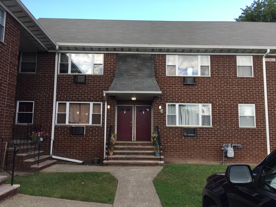 Foto principal - Old Forge Apartments
