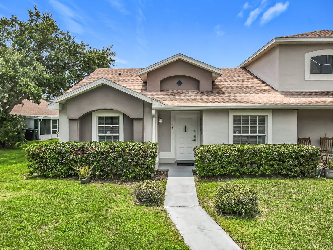 Island Cove Villas at Meadow Woods 1-Story... - Island Cove Villas at Meadow Woods 1-Story...