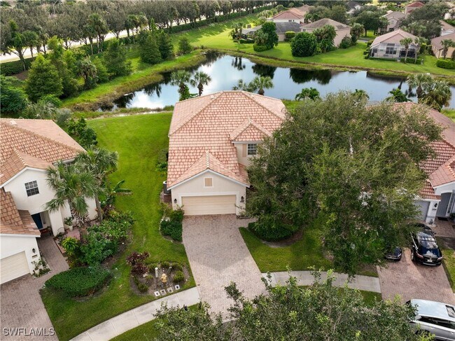 Foto del edificio - 2133 Fairmont Ln