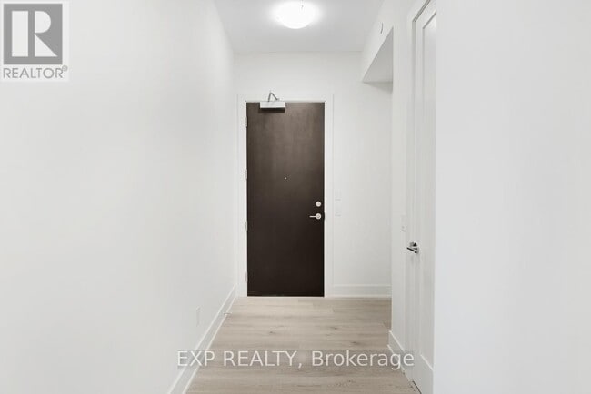 Building Photo - 385 Winston Rd