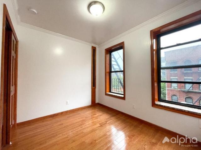 Building Photo - 2 bedroom in NEW YORK NY 10029