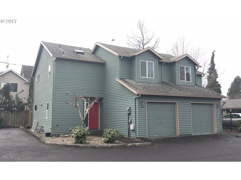 Building Photo - 522 SW 150th Ave