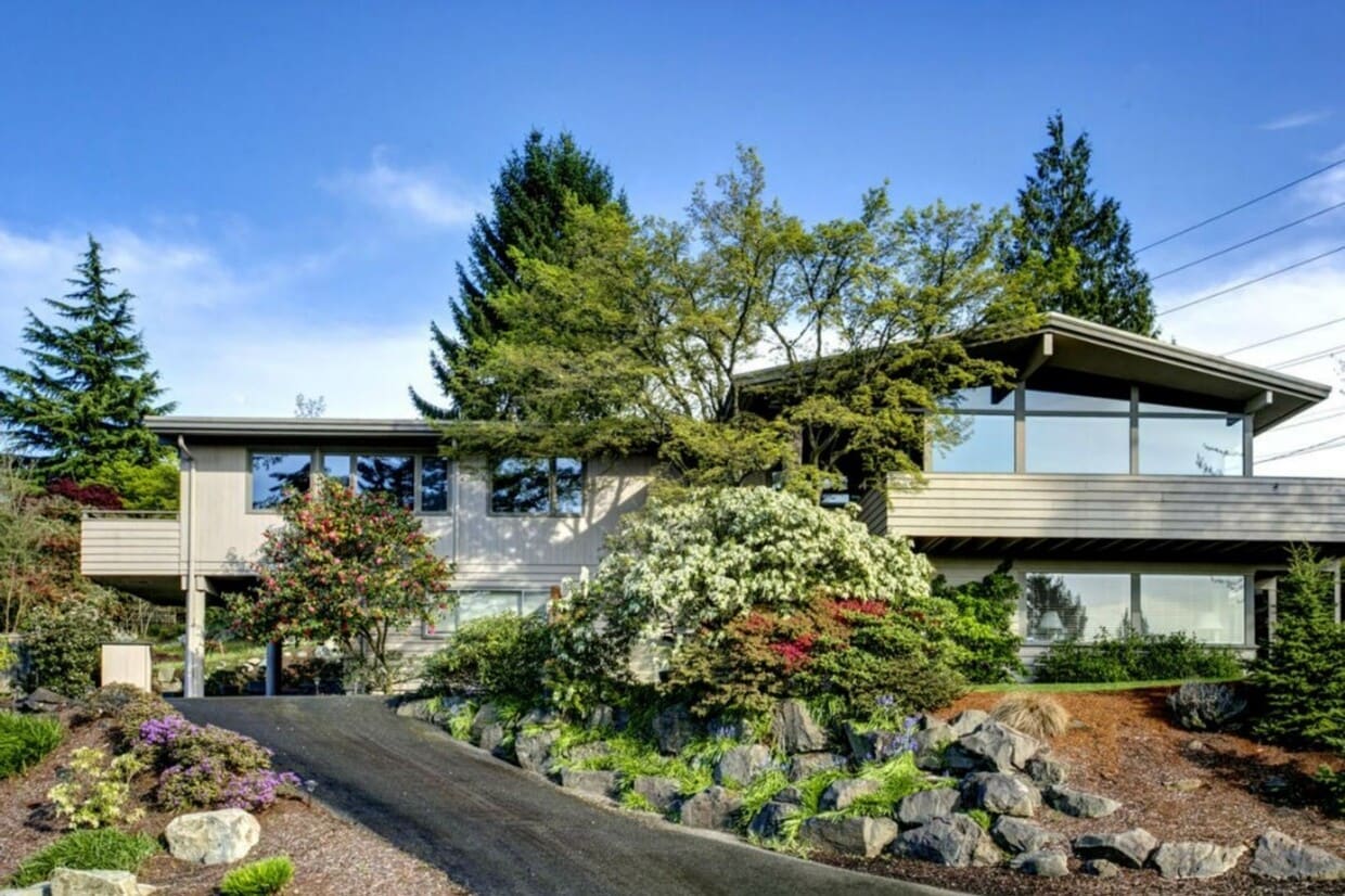 Primary Photo - Clyde Hill Mid-Cetntury Modern Home
