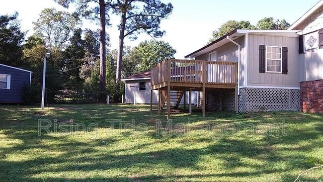 Building Photo - 948 Longview Cir