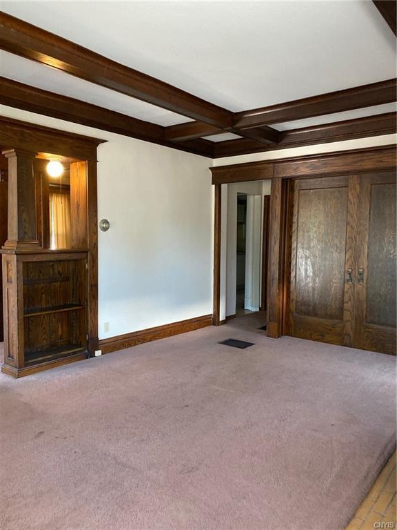 Building Photo - 108 N Rutland St