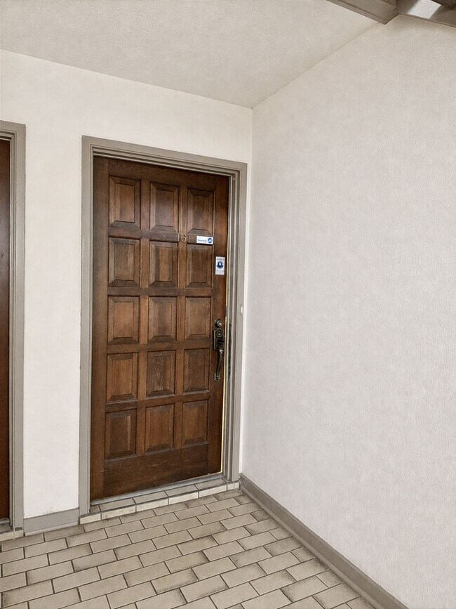 Foto del edificio - 2300 Nacogdoches Rd