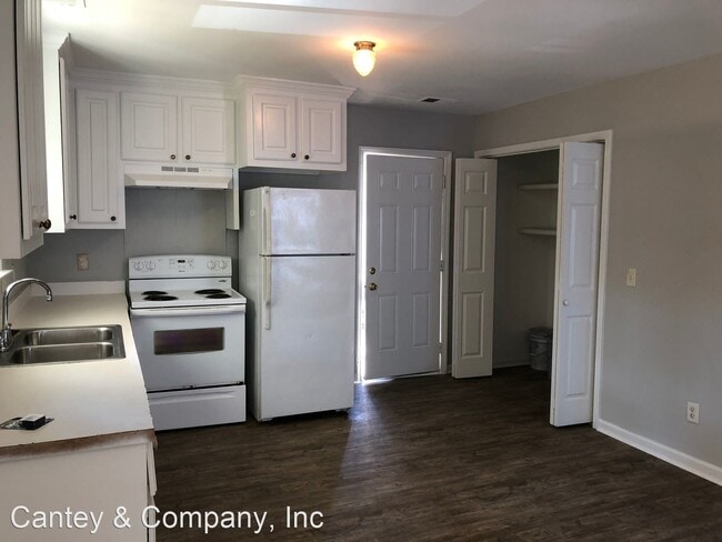 Building Photo - 4 br, 2 bath House - 4417 Hawthorne Avenue