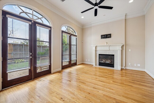 Foto del edificio - 6323 E Mystic Meadow