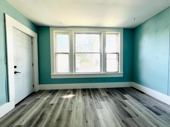 Foto del edificio - 1128 E Clarke St