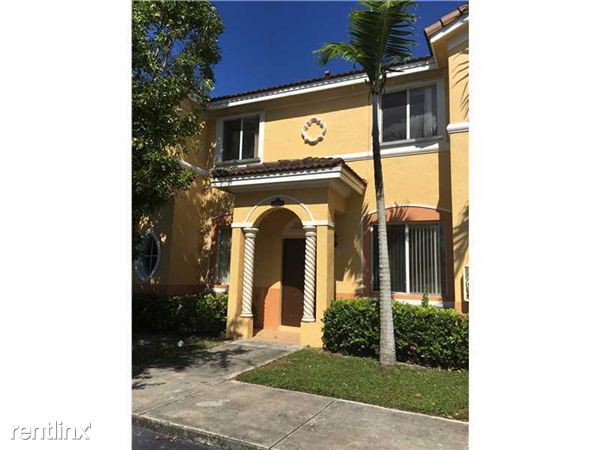 Primary Photo - 1601 SE 24th Ct