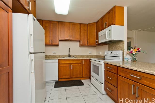 Building Photo - 95-2039-2039 Waikalani Pl